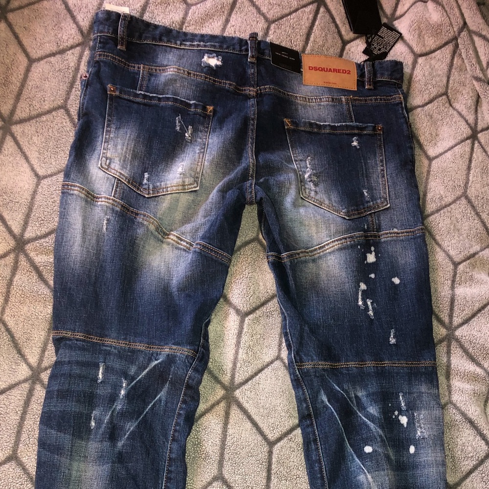DsQuared Ripped Jeans - Picture 4 of 8